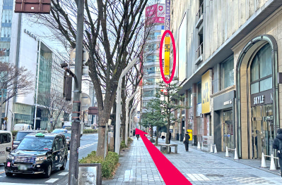 まっすぐ進みます